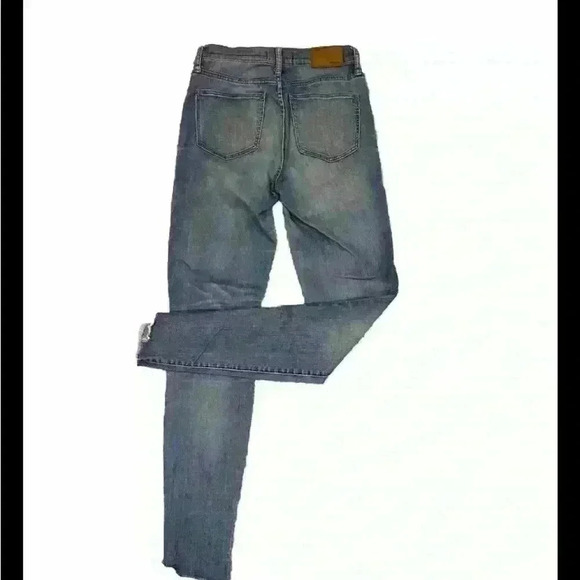 Madewell 10” High Rise Skinny light wash whiskering raw hem Size 28T - Picture 3 of 4